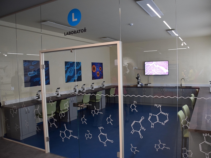 Vzdělávací centrum Planeta Hlinsko hledá nové lektory pro edukační programy pro školy